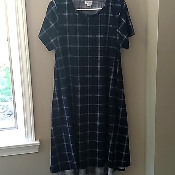 LuLaRoe Dresses & Skirts - LuLaRoe Plaid dress M